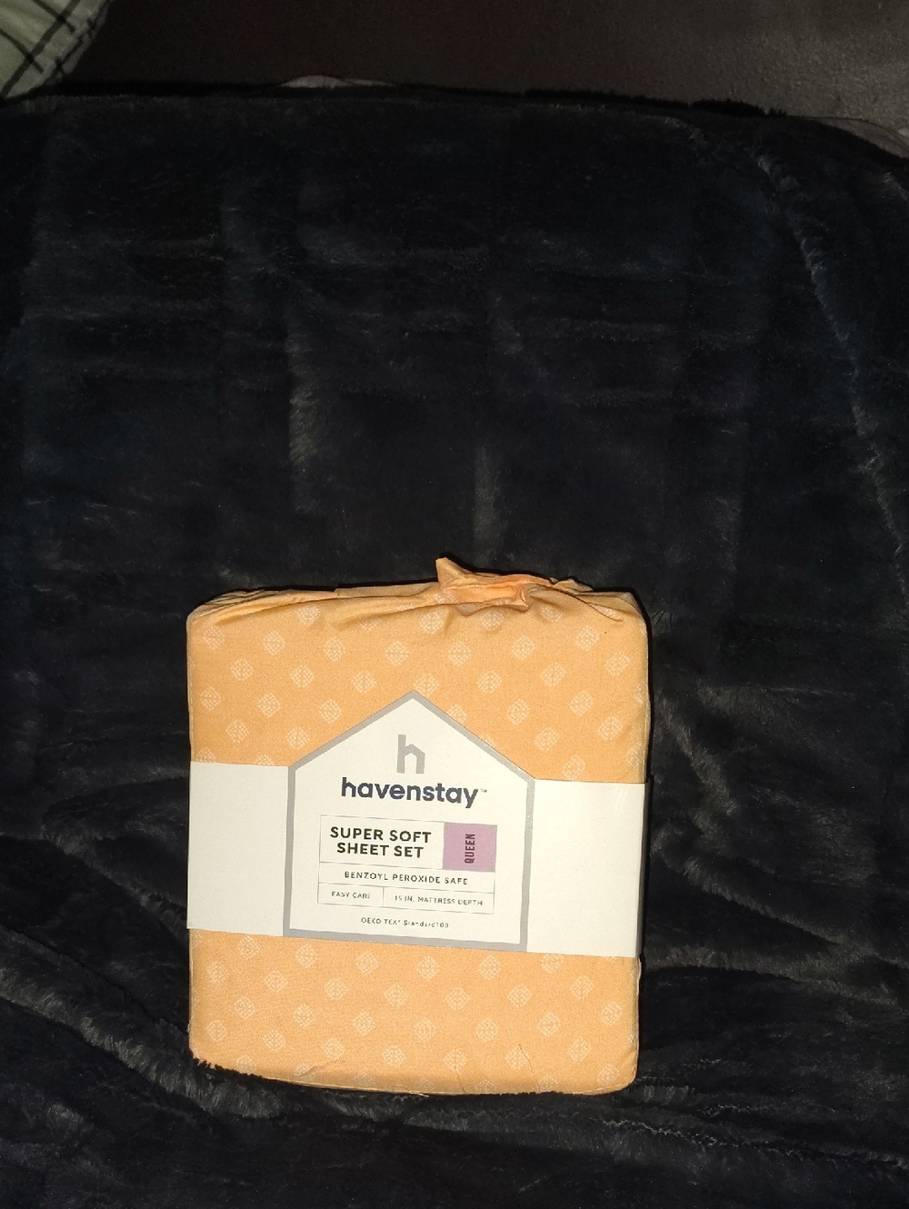 Que Peach Patterned Super Soft Sheet Set